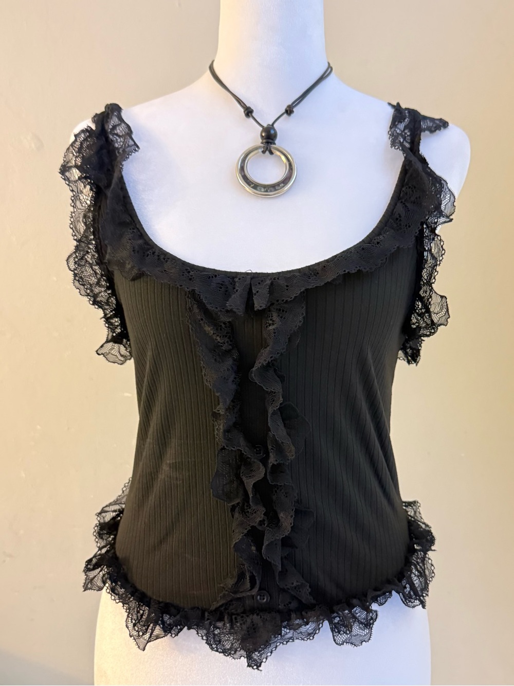 iris Black Lace-Trim Ribbed Ruffle Camisole
